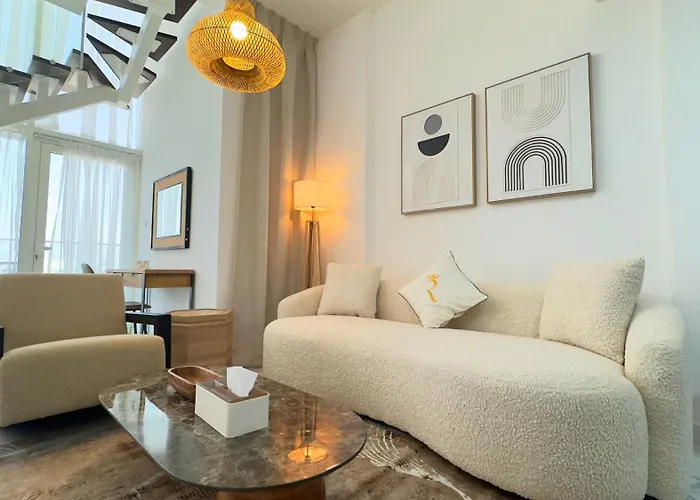 Oasis Grove Stylish 2Br Retreat In Masdar City