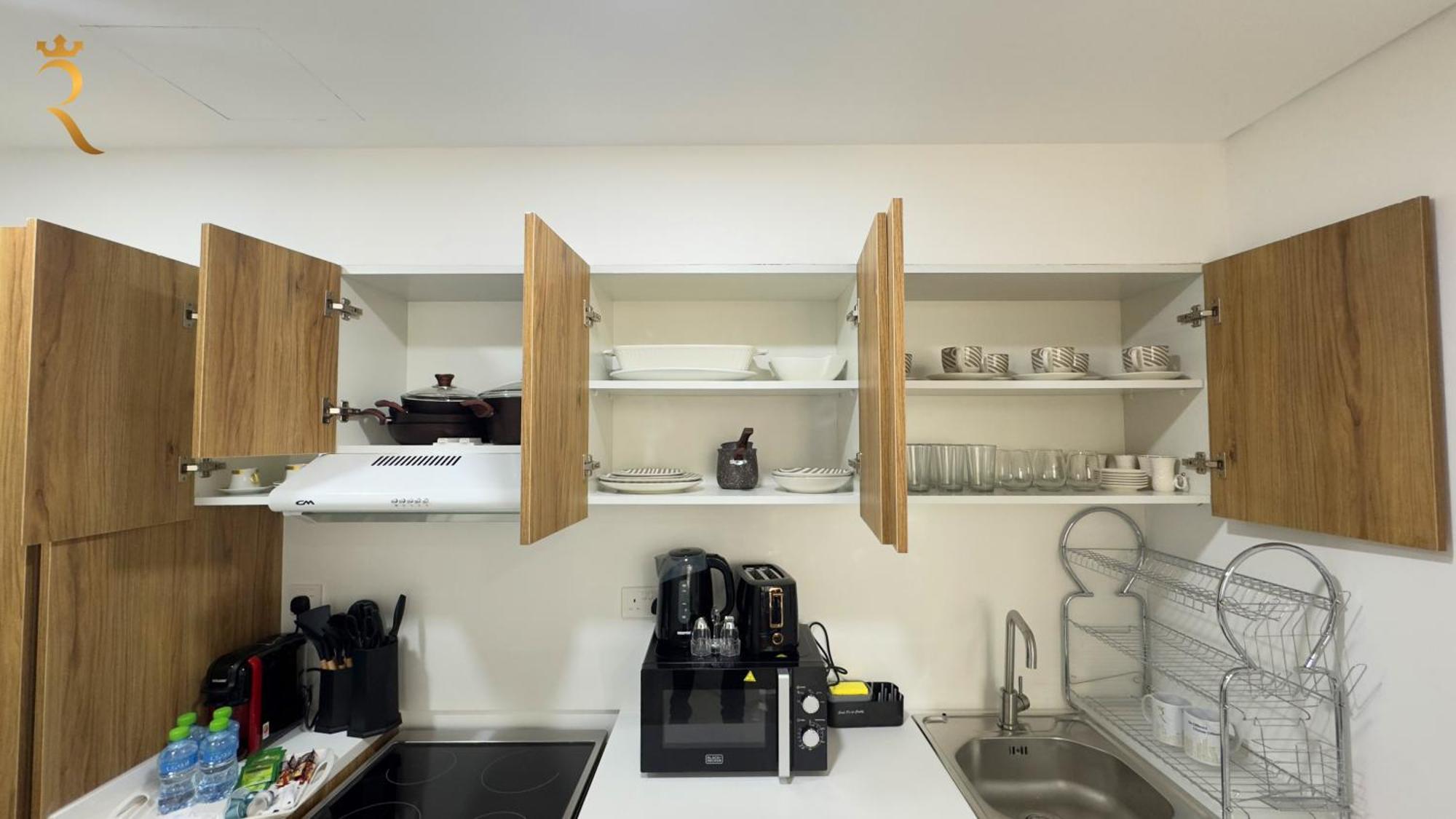 Oasis Grove Stylish 2br Retreat In Masdar Abou Dabi