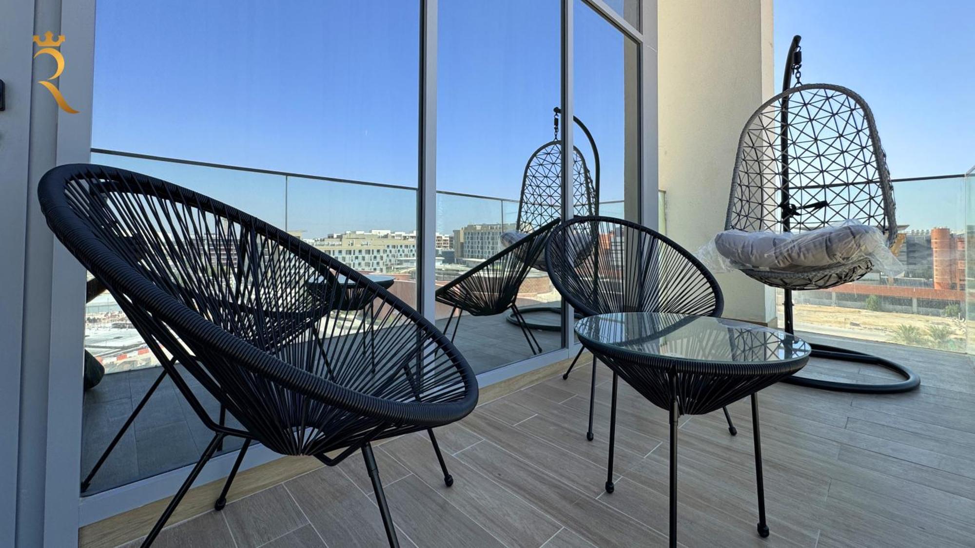 Oasis Grove Stylish 2br Retreat In Masdar Apartamento Abu Dhabi