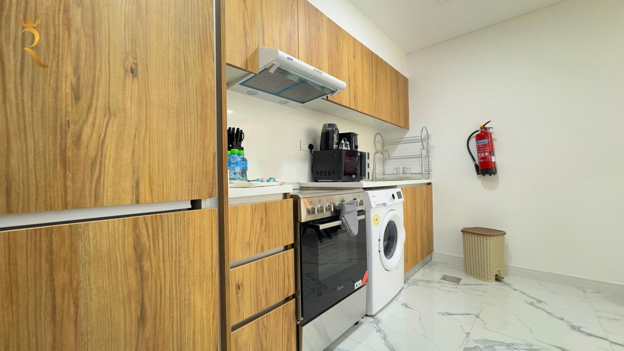 Oasis Grove Stylish 2br Retreat In Masdar Apartment